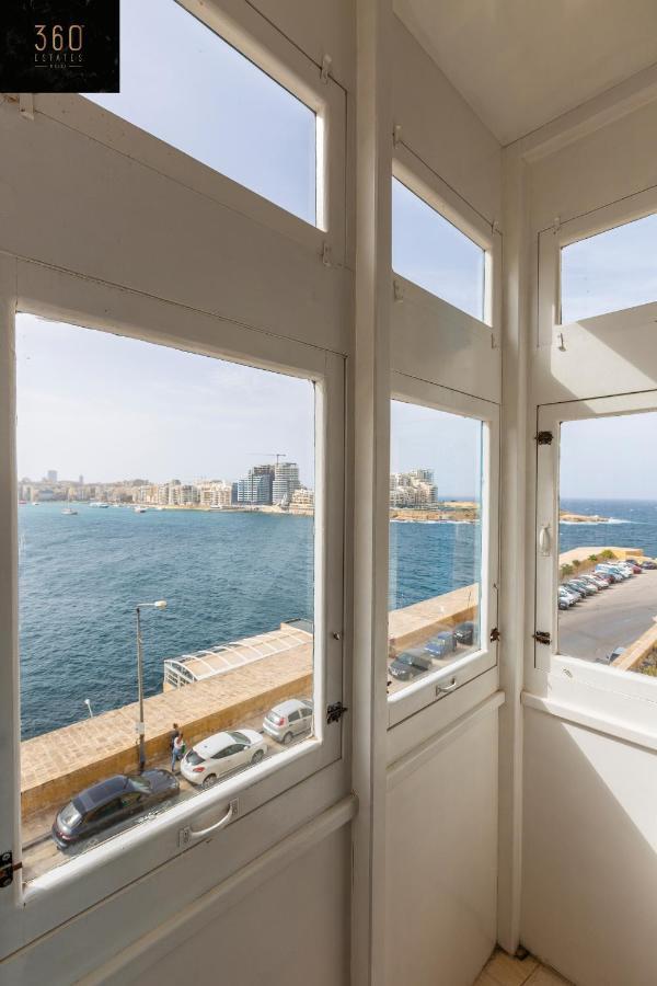 Seafront - Top Location, Top Floor With Wifi & Ac By 360 Estates Валетта Экстерьер фото